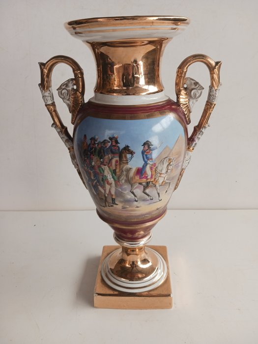 Leroux - The Invasion of Napoleon in Egypt - Vase  - Porcelain