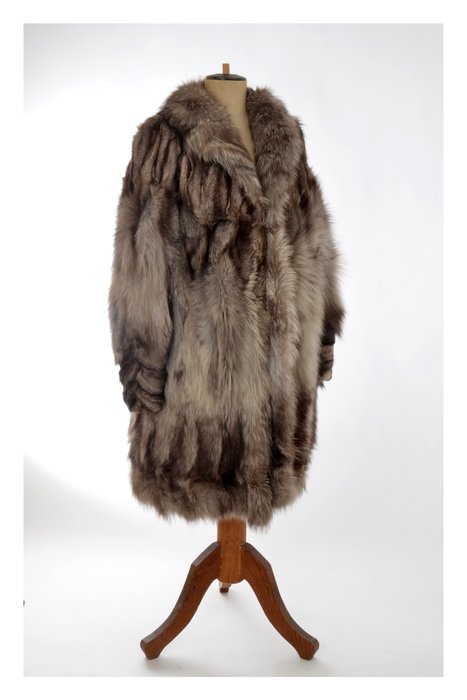 Artisan Furrier - Fox Coat - Made in: Germany