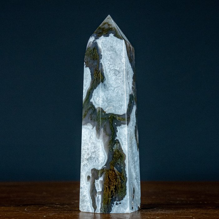 大号 AAA++ 天然极具艺术感的苔藓玛瑙 方尖碑- 717.17 g