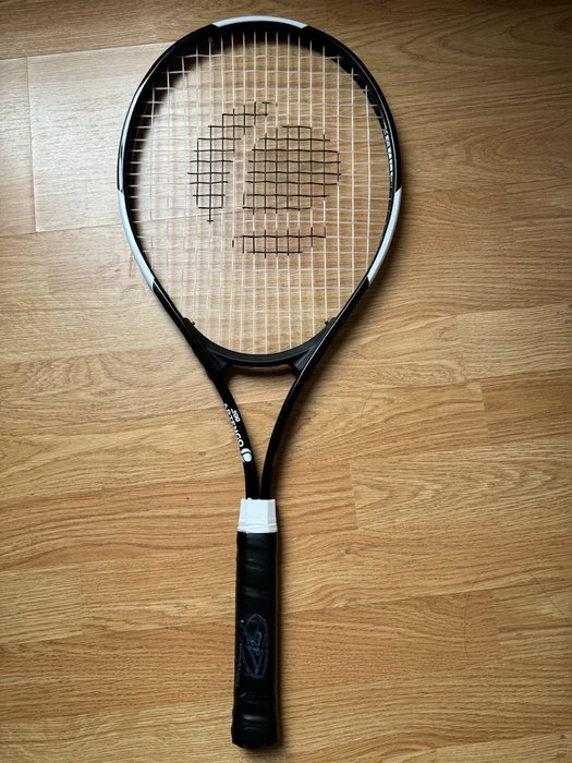 Tennis - Novak Djokovic - Tennis racket