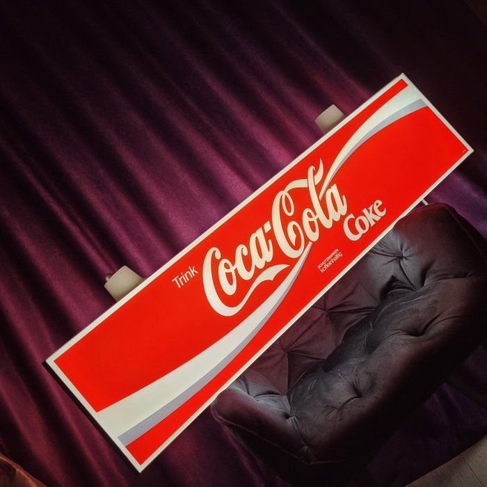 BOOS & HAHN, Germany-Ortenberg lighted sign - Beleuchtetes Schild - Beleuchtetes Werbeschild Coca-Cola - Plastik, Metall