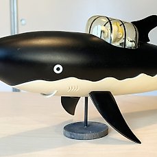 Tintin – 1 Statue – Statuette Moulinsart / Aroutcheff – Sous-marin requin (46cm) – 1998