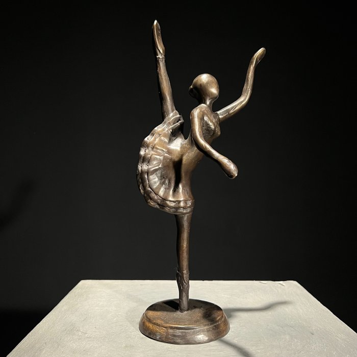 sculptuur, No Reserve Price - Bronze Ballerina - 30 cm - Brons