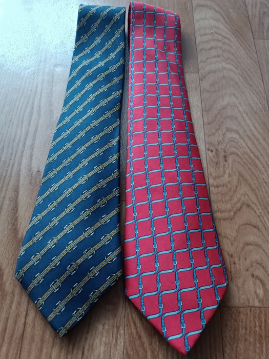 Hermès - Ensemble de cravates