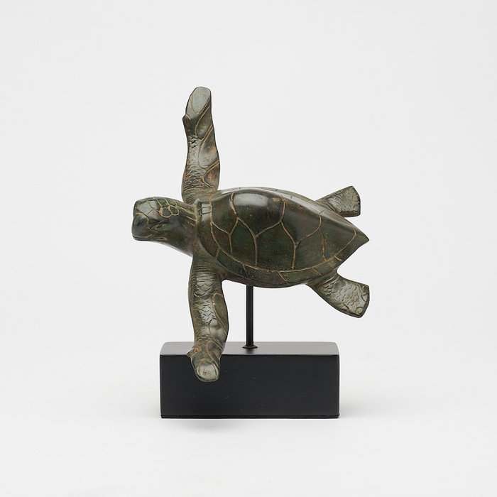 Rzeźba, NO RESERVE PRICE - Statue of a Bronze Patinated Turtle on a Stand - 17 cm - Brązowy