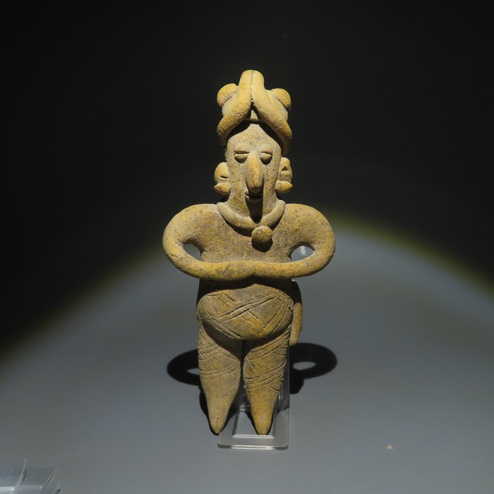 墨西哥西部科利馬州 Terracotta 無保留地 墨西哥西部科利馬州，圖。西元前 200 年 - 西元 500 年。 21 公分高。  (沒有保留價)