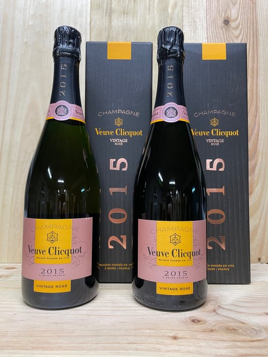 2015 Veuve Clicquot, Vintage Rosé - Champagne Brut - 2 Flaskor (0,75L)