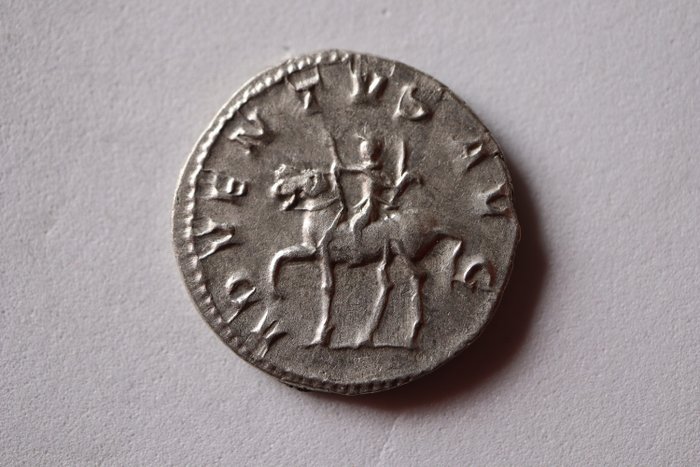 Empire romain. Trajan Dèce (249-251 apr. J.-C.). Antoninianus Rome - ADVENTVS AVG