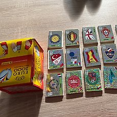Panini – Euro 2000 – Empty box – 1 Complete loose Sticker Set