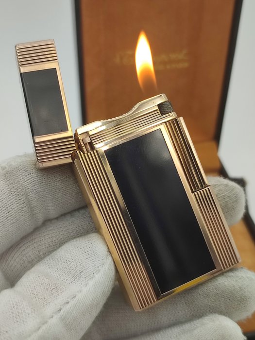S.T. Dupont - Line 1 Gold Plated & Black Chinese Laquer