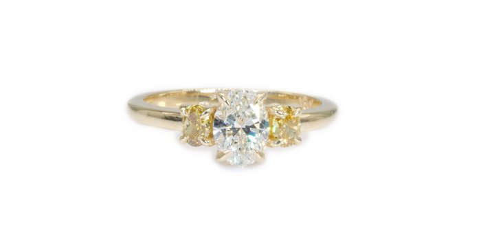 AIG Certificate - 18 kt Gult guld - Ring - 0.70 ct Diamant