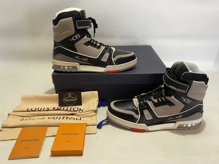 Louis Vuitton - Louis Vuitton and Nike Air Force 1 by Virgil Abloh  COLLECTION Sneakers - Catawiki