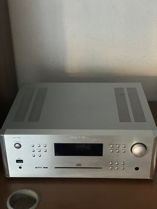Rotel - RCX 1500 - CD-lejátszó, Integrált erősítő