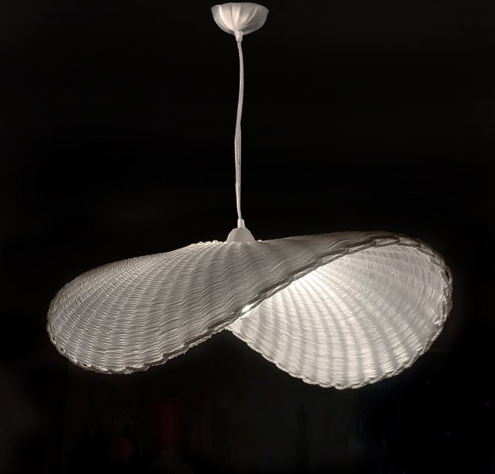 Living Design - Adriana Lohmann - Hanging lamp - Olivia - Raffia