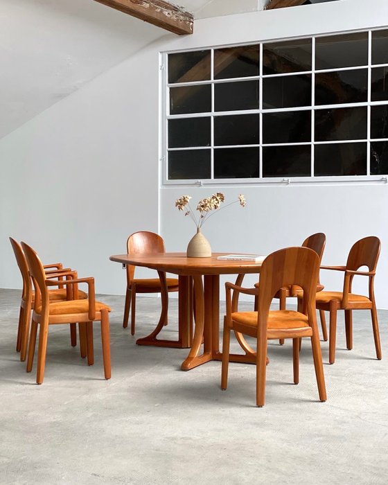 Jon Mortensen - Koefoeds Hornslet - Table à manger ronde extensible et 6 chaises (7)