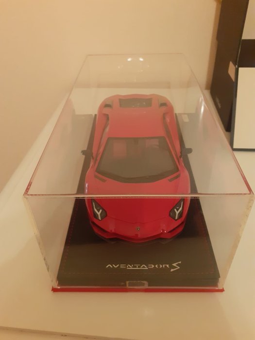 MR 1:18 - 模型跑车 - Lamborghini Aventador S