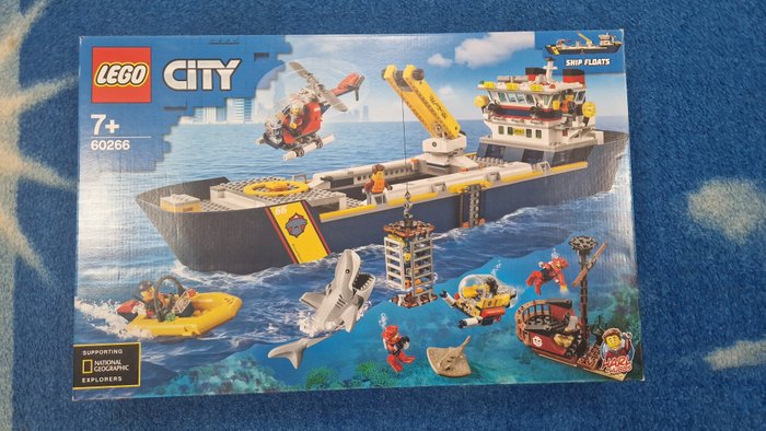 LEGO - City - 60266 - Ocean Exploration Ship - 2010-2020 - Germany