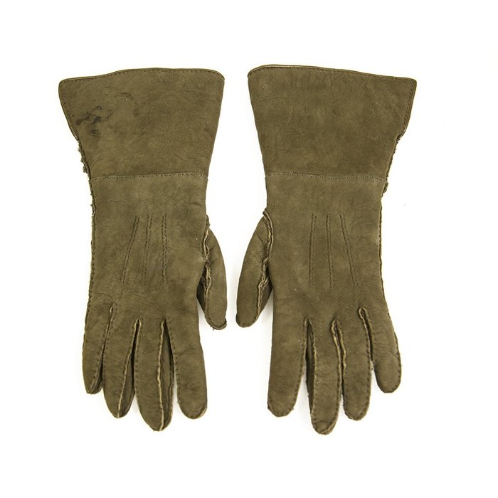 Chanel - Gloves