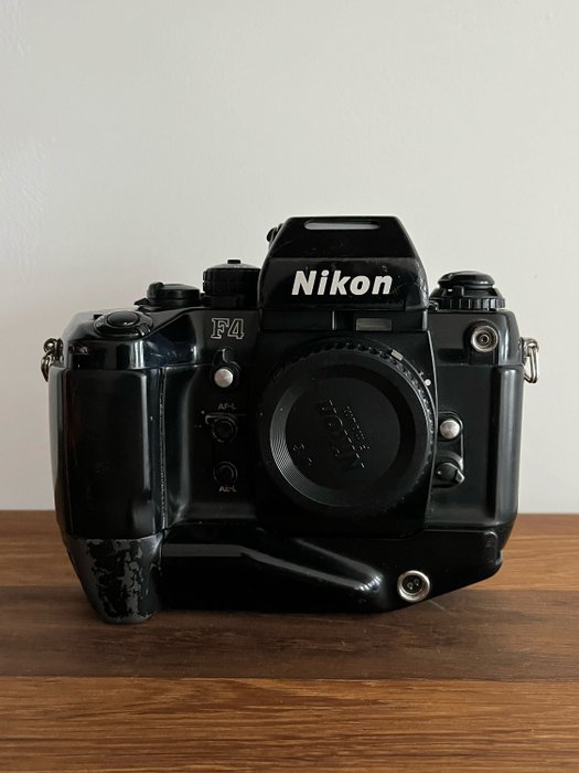 Nikon F4 with MB-21 Battery Grip Single lens reflex camera (SLR