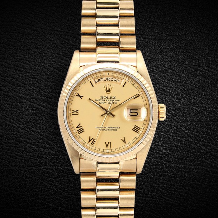 Rolex - Day-Date 36 - 18038 - Champagne Roman Dial - Unisex - 1980-1989