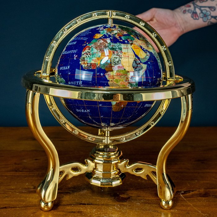 Precious Globe made of Lapis Lazuli and other Semi-precious Stones - Height: 280 mm - Width: 230 mm- 2303.87 g