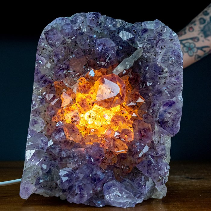 Cristale naturale de ametist violet și calcit Lampă- 3643.79 g