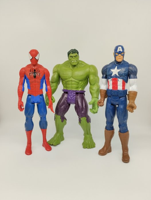 Hasbro - Action figure Spiderman, Hulk, Capitan America - 2010-2020 - China  - Catawiki