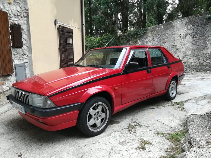Alfa Romeo - 75 Twin Spark - 1988