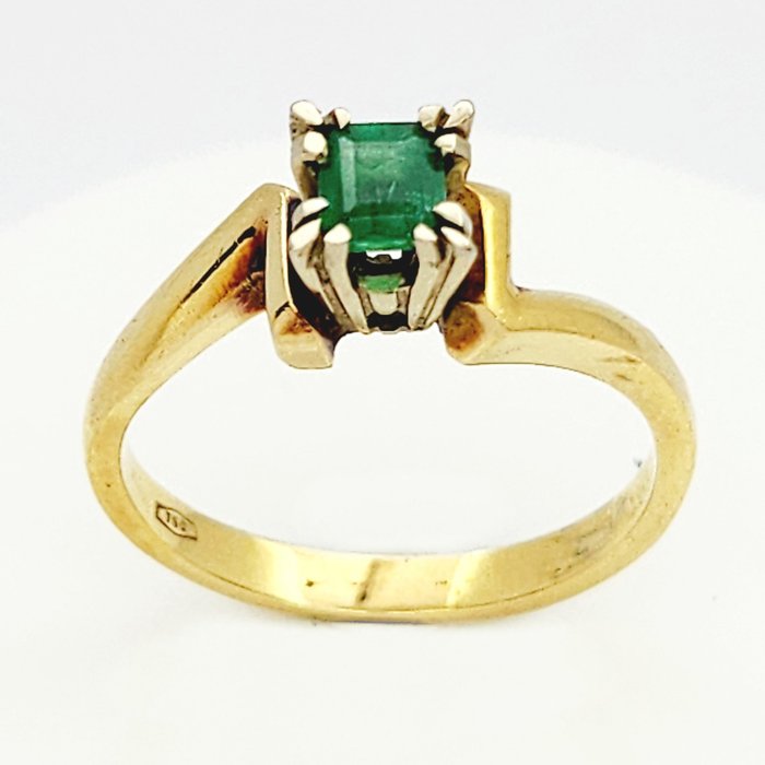 Ring Emerald 