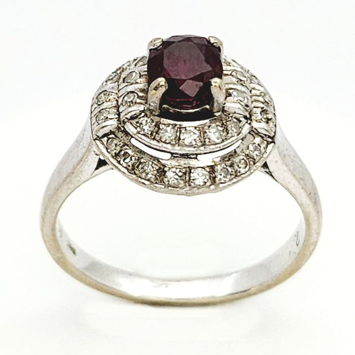Ring Oval Rubin - Diamant 