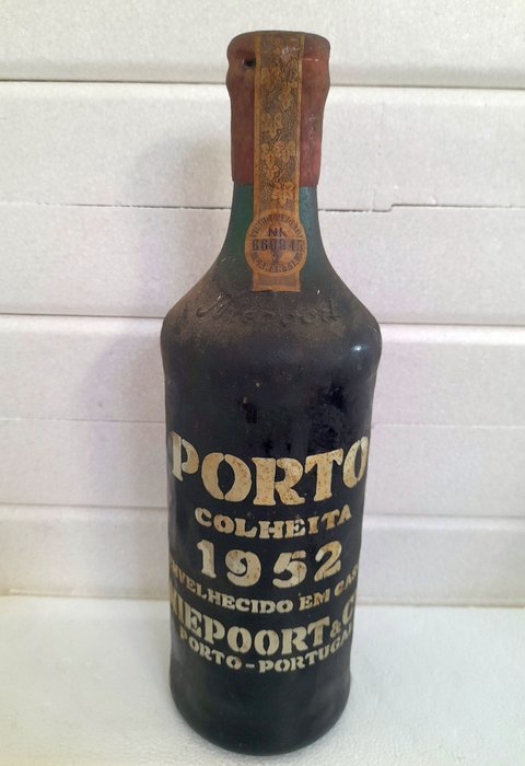 1952 Niepoort - Oporto Colheita Port - 1 Bottle (0.75L)