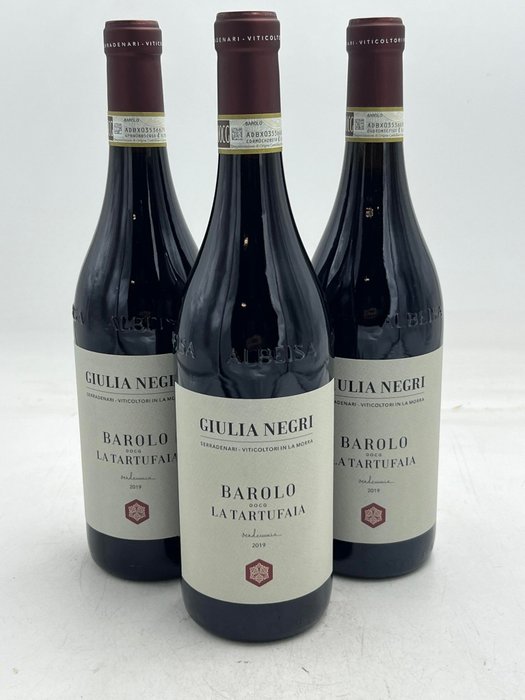 2019 Giulia Negri Serradenari 'La Tartufaia' - 巴罗洛 - 3 Bottles (0.75L)