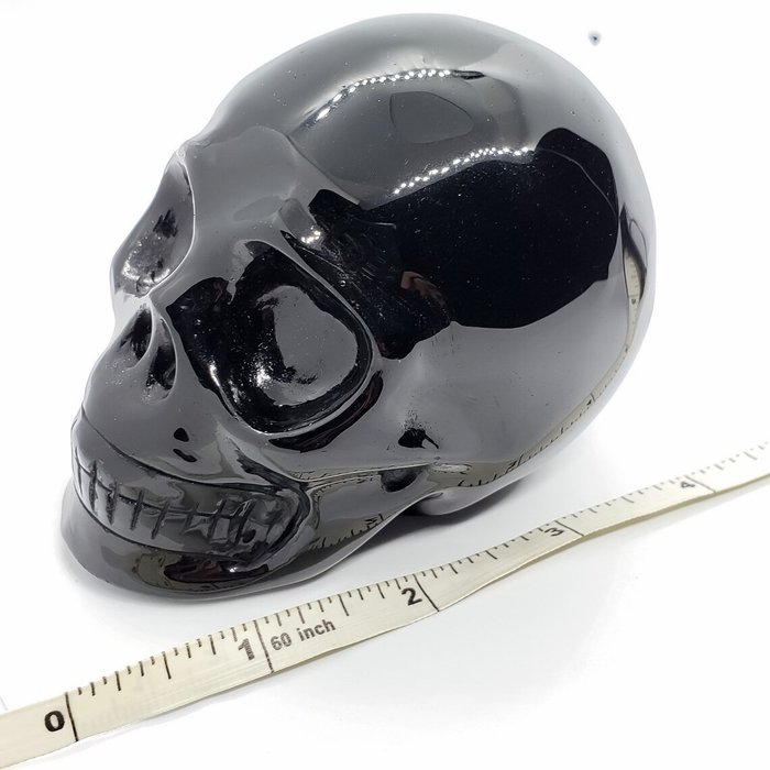 Obsidian crystal skull - Height: 90 mm - Width: 70 mm- 0.5 kg