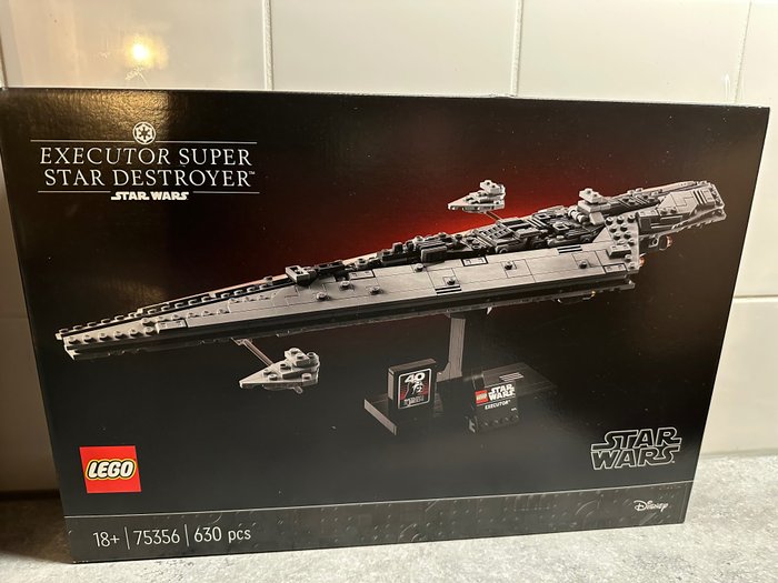 Lego - Star Wars - 75356 - Executor Super Star Destroyer - 2020+