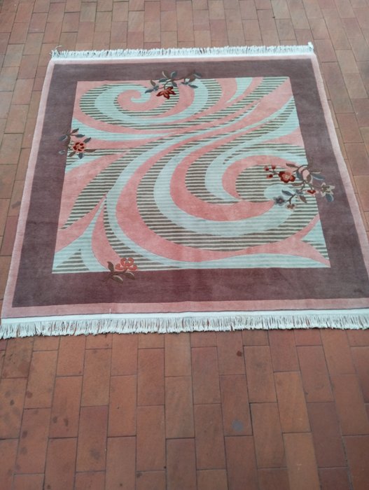 Carpet - 213 cm - 213 cm