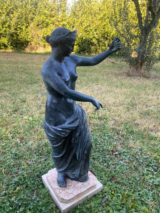 Statua, Venere Afrodite di Capua - 63 cm - Bronzo