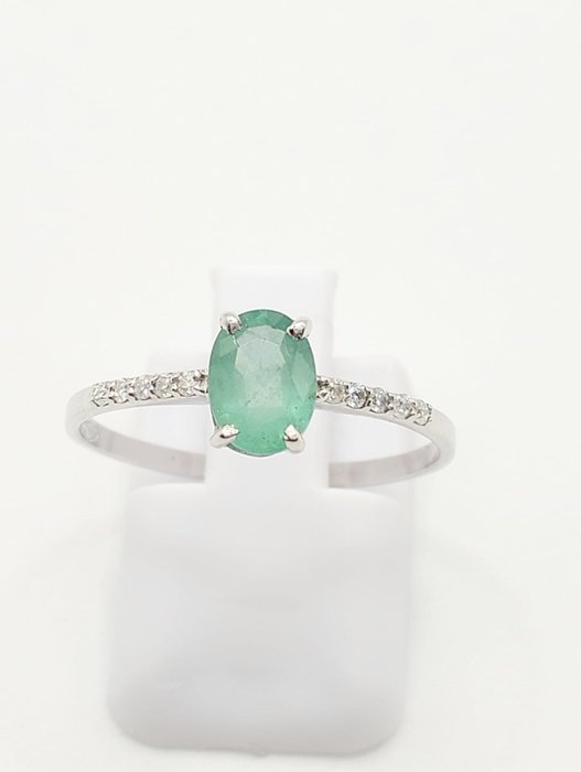Utan reservationspris - NON RESERVE PRICE - Ring - 18 kt Vittguld Smaragd - Diamant 
