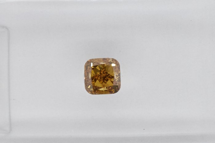 1 pcs 钻石 - 0.32 ct - 软垫 - NO RESERVE PRICE - Fancy Deep Yellowish Brown - SI2 微内含二级