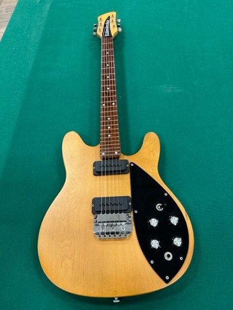 Rickenbacker - 430 model -  - Elektrisk gitar - USA - 1975