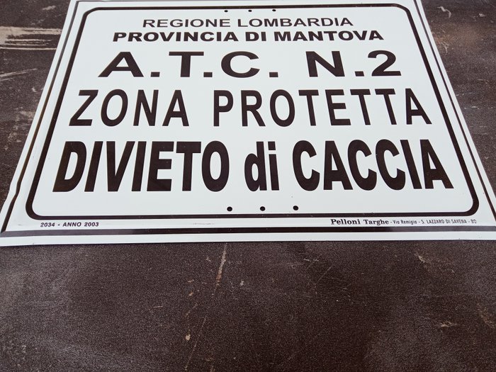 Zona protetta - Divieto di caccia - Placa esmaltada - Tienda de esmaltes Pelloni Plaques - metal esmaltado