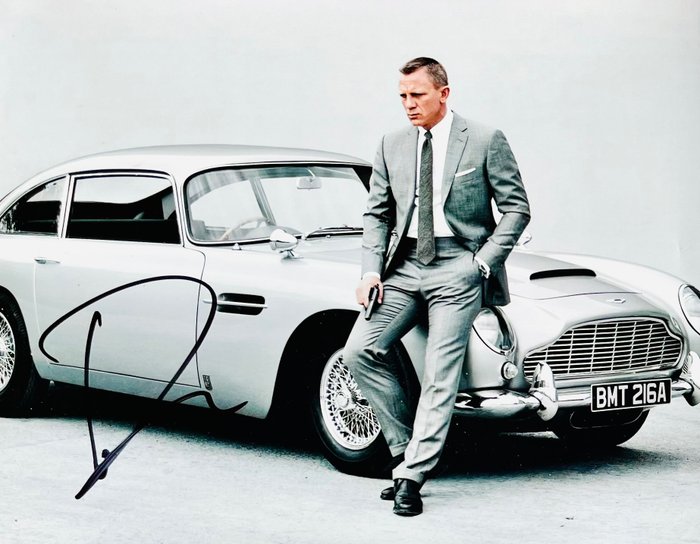 James Bond 007: Skyfall - Daniel Craig, signed with COA