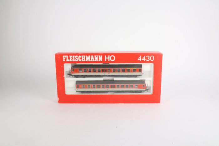 Fleischmann H0 - 4430 - Train unit (1) - BR 614 - DB