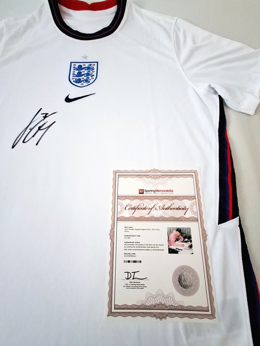 The Three Lions - Jalkapallonn Euroopan-mestaruuskilpailut - JACK GREALISH - handschriftlich signiertes Heimtrikot England (Saison 2021-2022, L) * mit - Jalkapallopaita 
