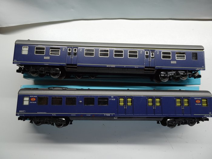 Märklin H0 - 4048/4049 - Carrozza passeggeri di modellini di treni (2) - Treno espresso e vagone postale - NS