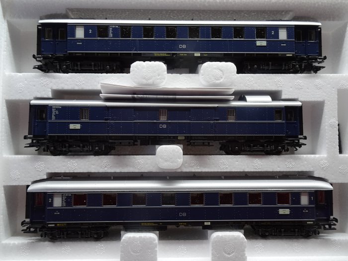 Märklin H0 - 42753 - Set di carrozze passeggeri di modellini di treni (1) - Confezione di vagoni per treni rapidi della "Early Federal Railroad". - DB