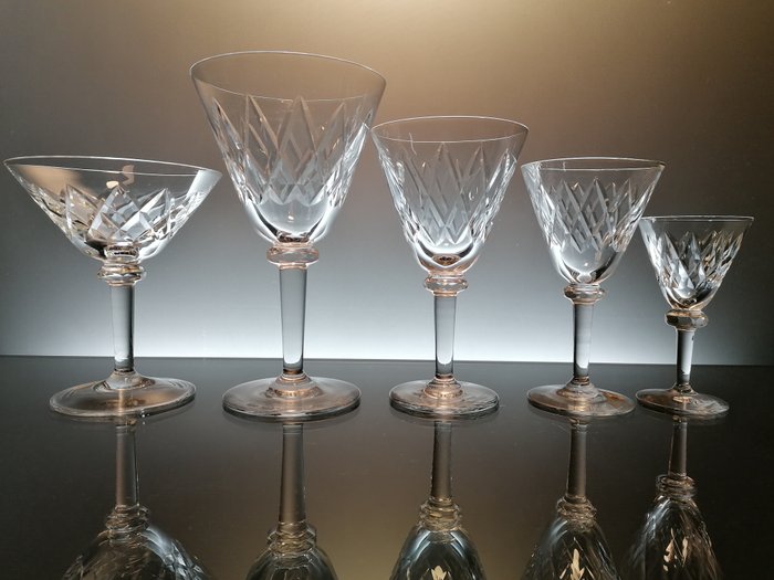 Verrerie de Boussu - Drinkservies (54) - Large art deco service 12 persons - Glas, Kristal
