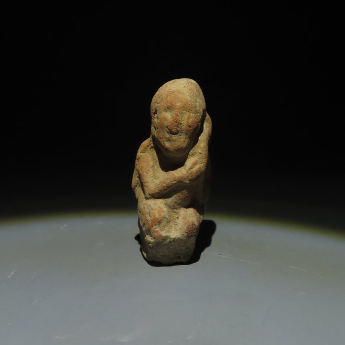 古埃及 Terracotta 有着巨大阴茎的怪诞人物。托勒密时期 公元前 332-30 年。 6 厘米高。  (没有保留价)
