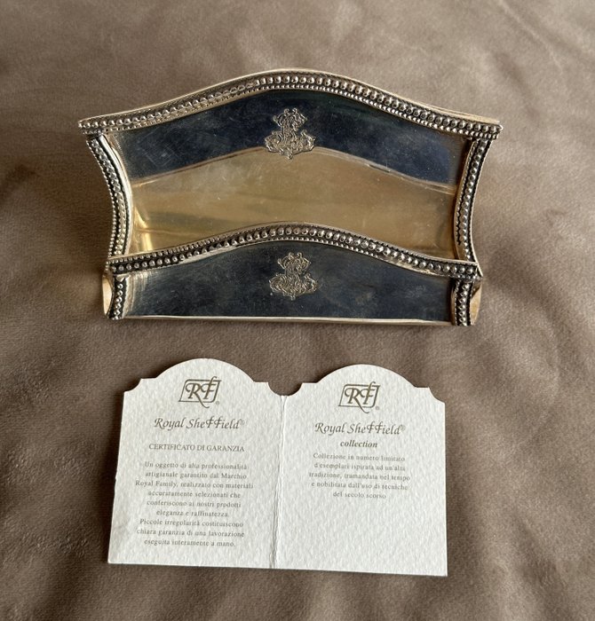 Royal Family - 桌上用品套裝 - portabiglietti - 銀盤, 雪菲爾