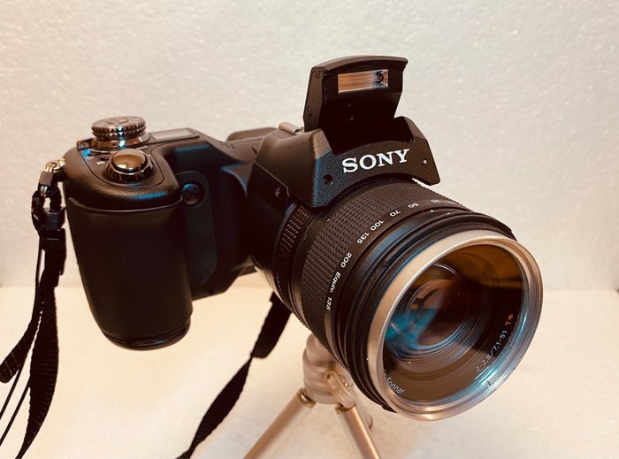 Sony Cybershot DSC-F828 Fotocamera digitale
