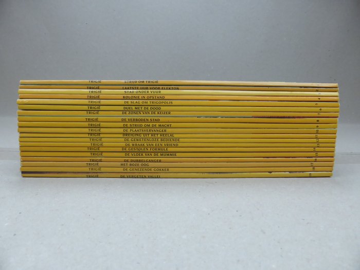 Image 2 of Trigië 1 t/m 19 - Complete Big Balloon serie - Softcover - First edition - (1992/1998)